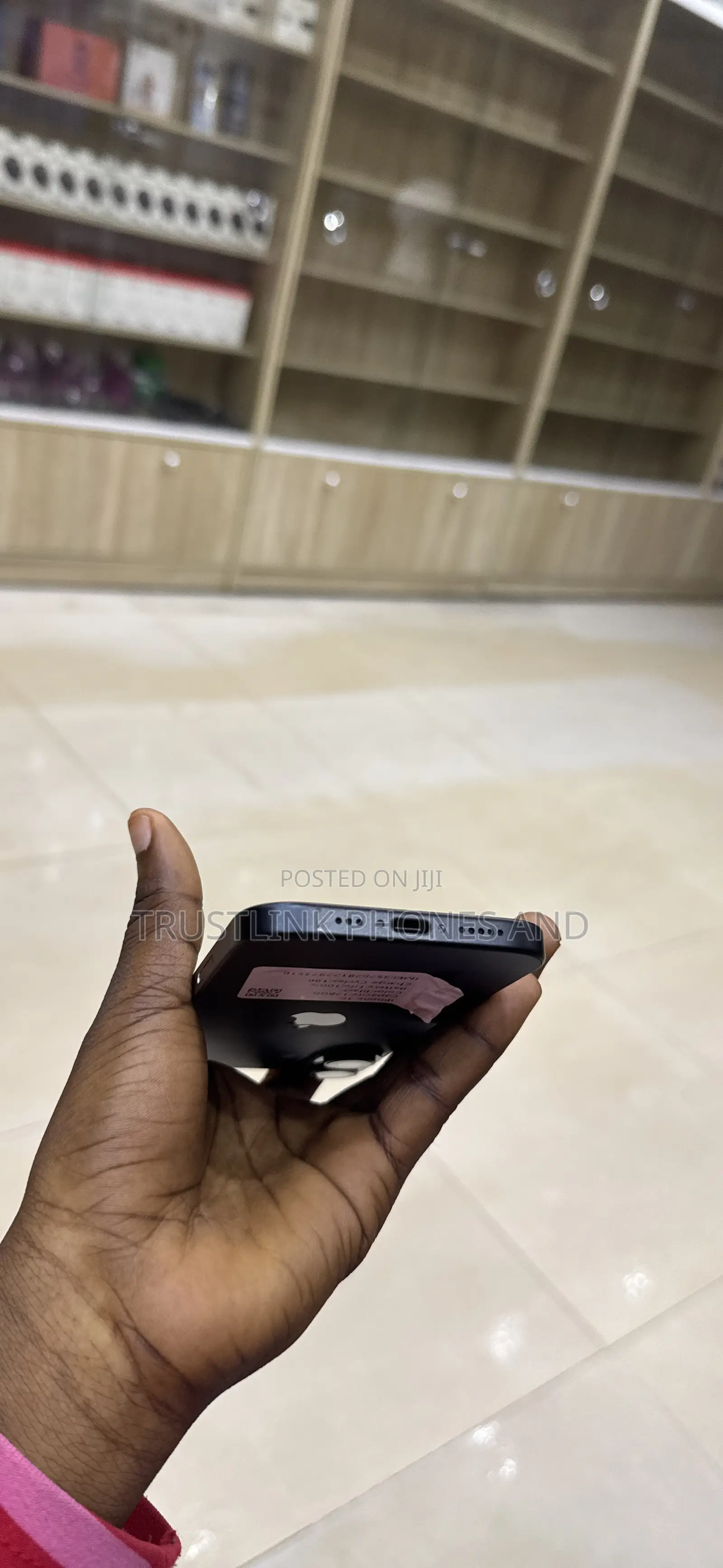 Apple iPhone 16 128 GB Black
