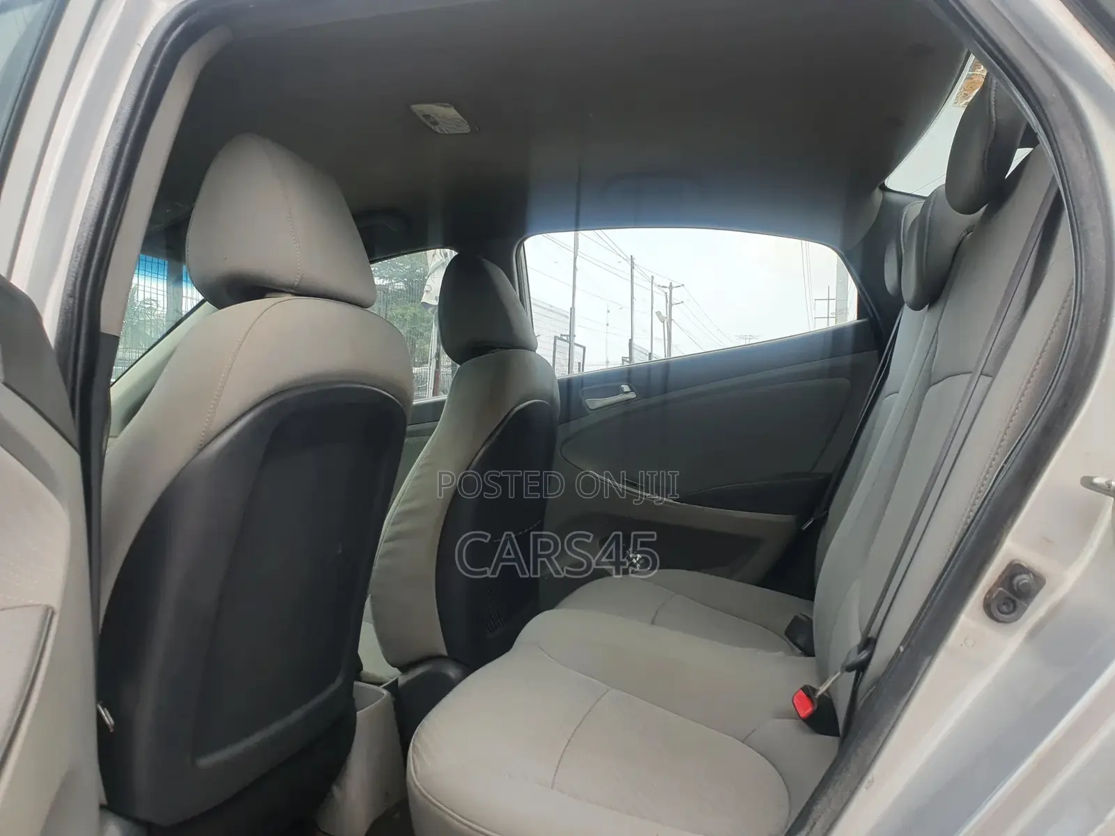 Hyundai Accent 2015 Silver