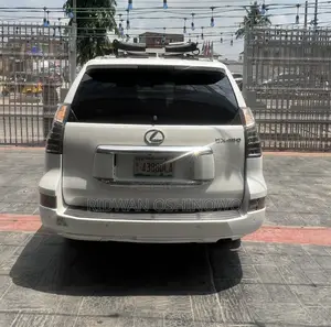 Lexus GX 460 Luxury 2014 White