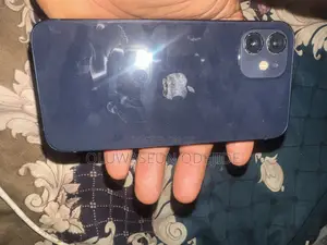 Apple iPhone 12 64 GB Black