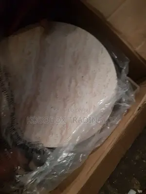 Round Large Coffee Table (Travertine)