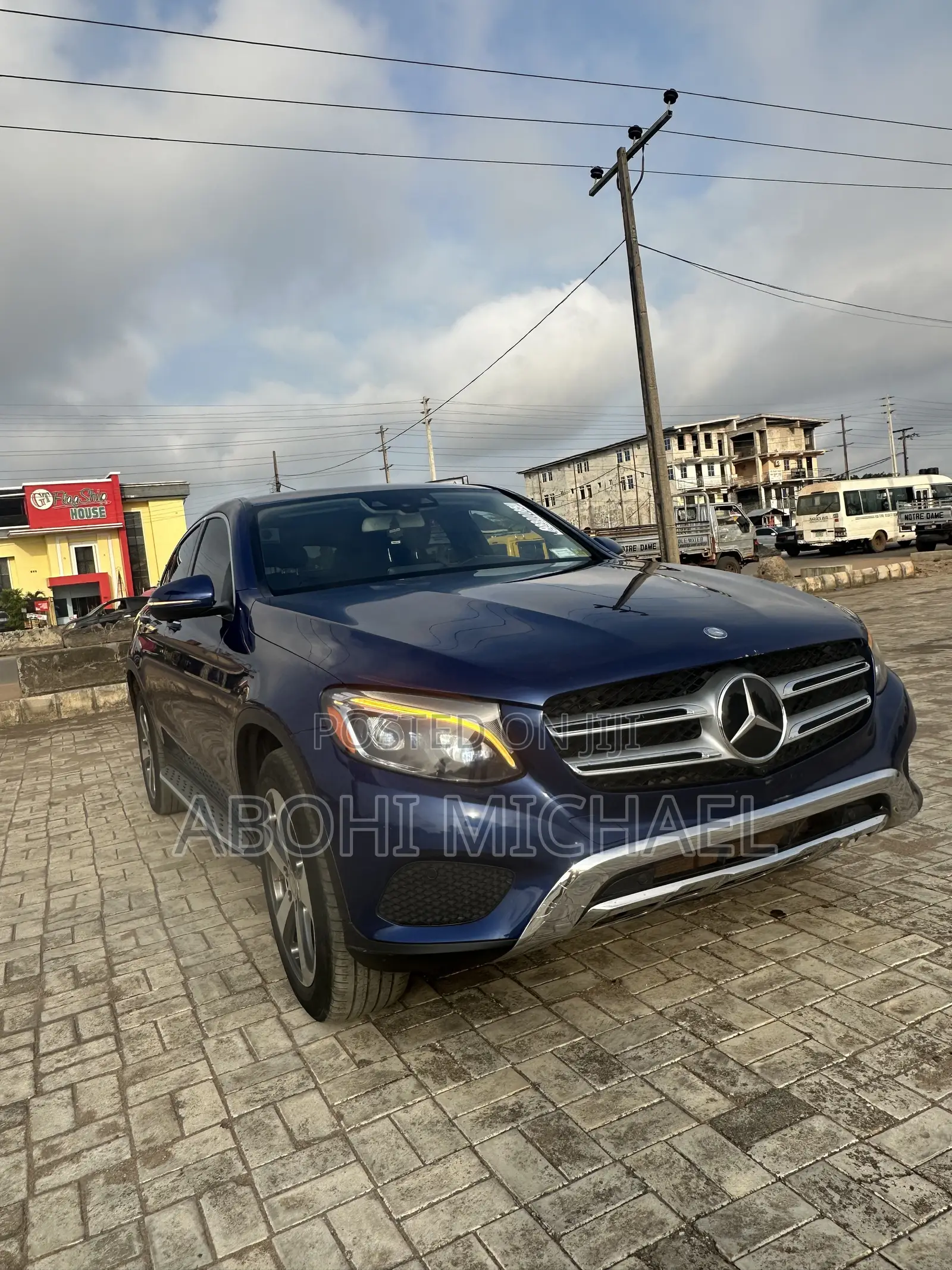 Mercedes-Benz GLC-Class 2017 Blue