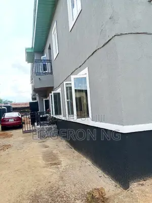 3bdrm Block of Flats in Enugu for rent