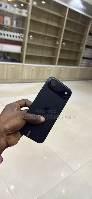 Apple iPhone Air 256 GB Black