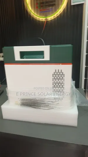 2kwh/1000w Cola Solar Generator System