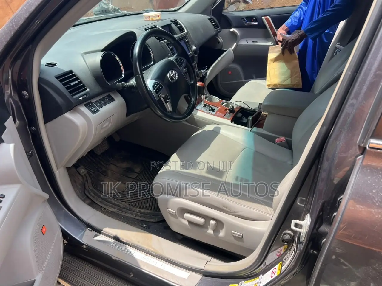 Toyota Highlander 2013 Gray