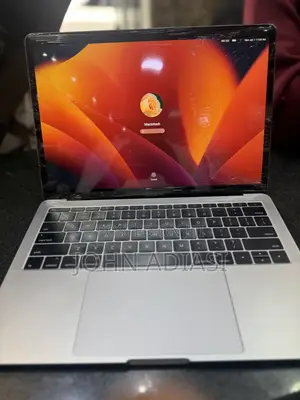 Laptop Apple MacBook Pro 2017 16GB Intel Core i5 HDD+SSD 256GB