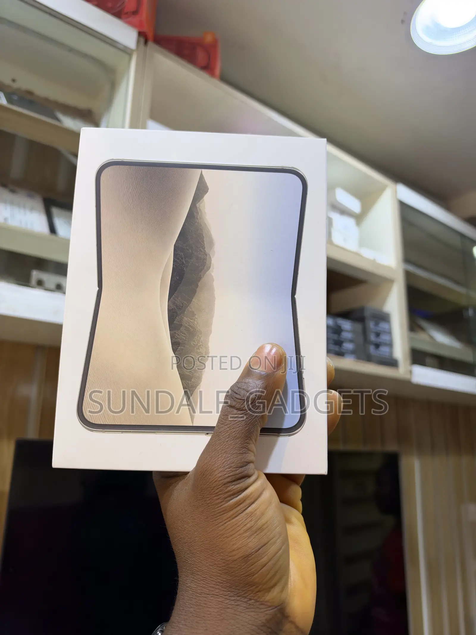 New Apple iPhone Duo 256 GB White