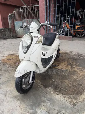 SYM Mio 2016 White
