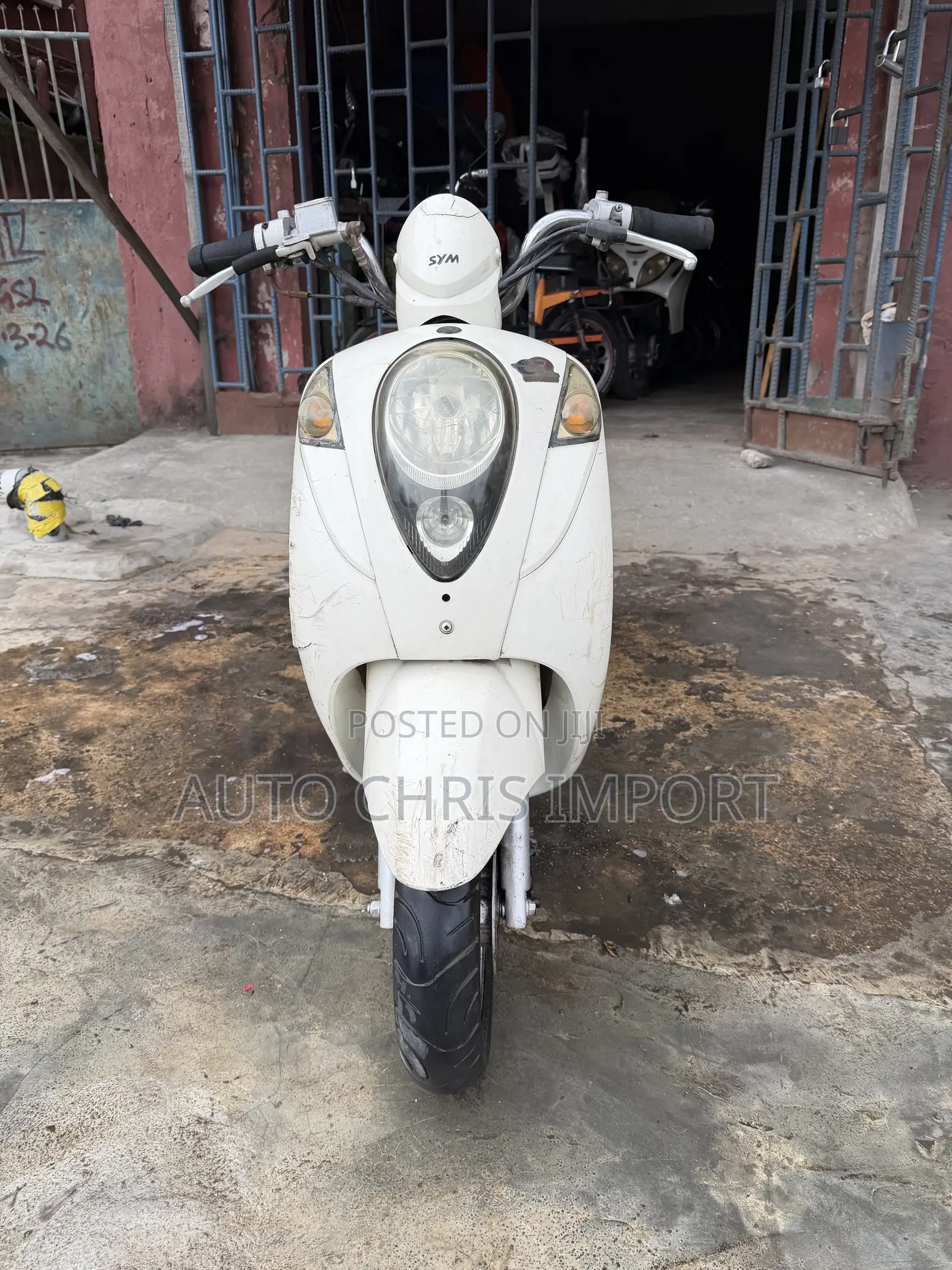 SYM Mio 2016 White