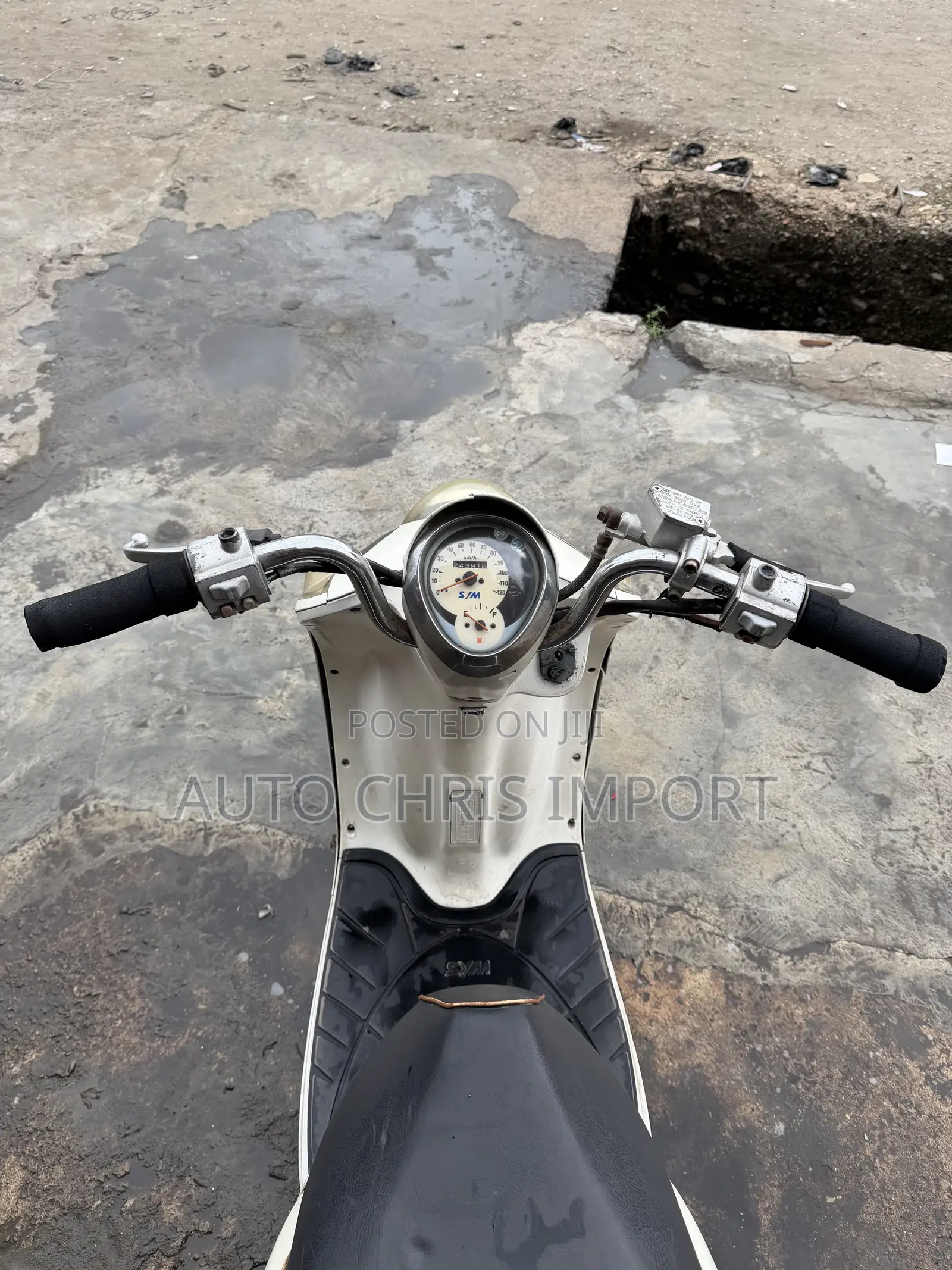SYM Mio 2016 White