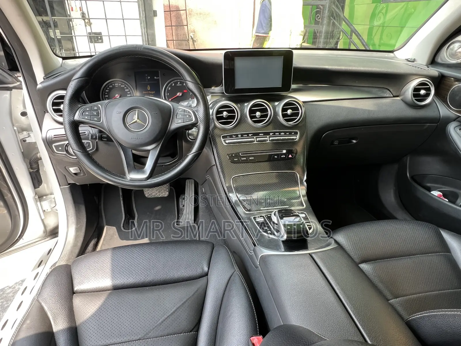 Mercedes-Benz GLC-Class 2017 Silver