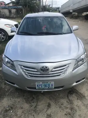 Toyota Camry LE 4dr Sedan (2.4L 4cyl 5A) 2008 Silver