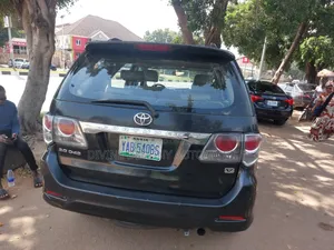 Toyota Fortuner 2.5 D AWD 2013 Black