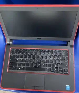 Laptop Dell Latitude 3340 8GB Intel Core i5 SSD 128GB