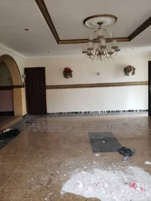 4bdrm Bungalow in Ibugbe Alafia Area, Alakia for sale
