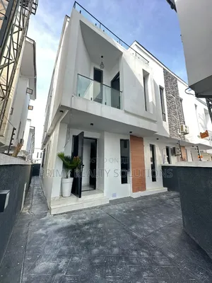4bdrm Duplex in Ikota ‎ for sale