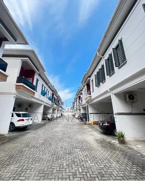Furnished 4bdrm Townhouse / Terrace in Lekki Conservation, Chevron