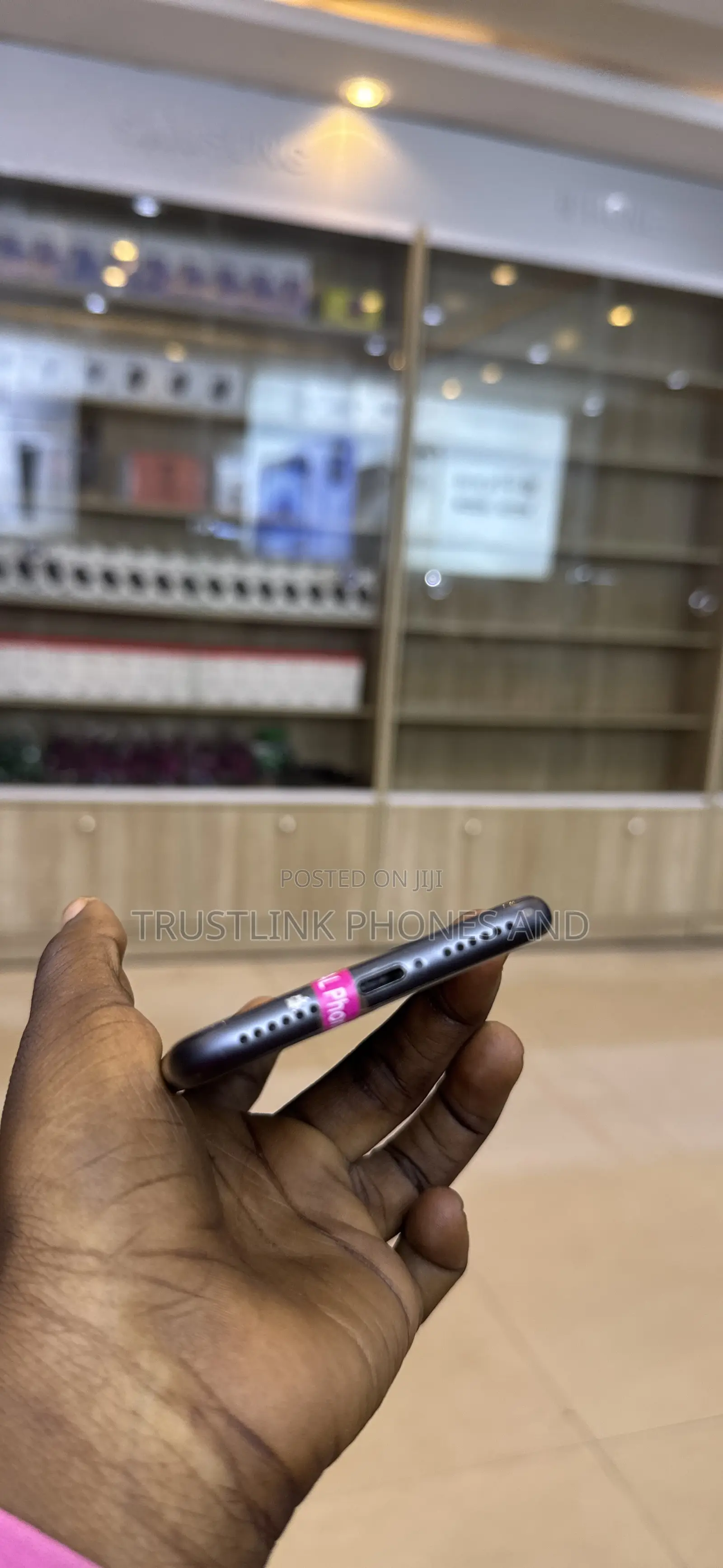 Apple iPhone 8 64 GB Black