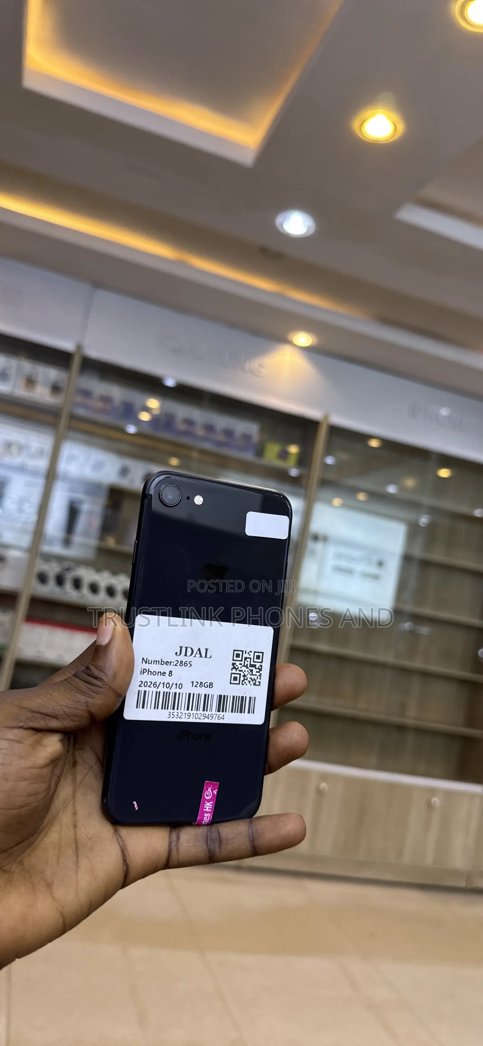 Apple iPhone 8 64 GB Black