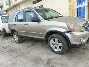 Honda CR-V 2005 Gold