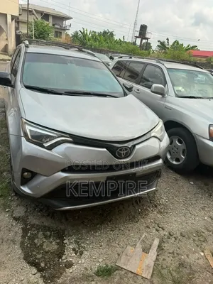 Toyota RAV4 2016 Silver