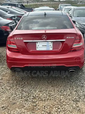 Mercedes-Benz C350 2013 Red