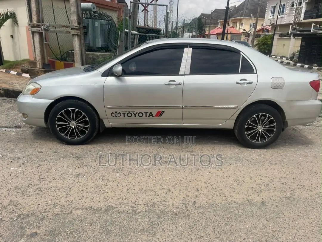 Toyota Corolla Sedan Automatic 2004 Silver