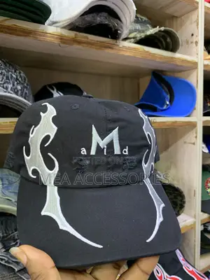 Stock Caps