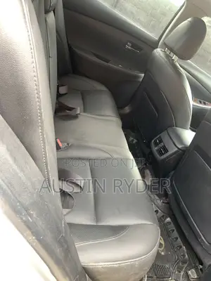 Lexus ES 350 2011 Silver