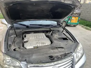 Lexus ES 350 2011 Silver
