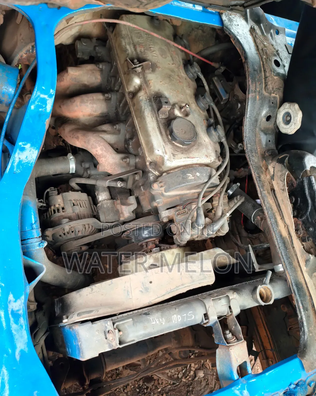 Mitsubishi L300 2005 Blue