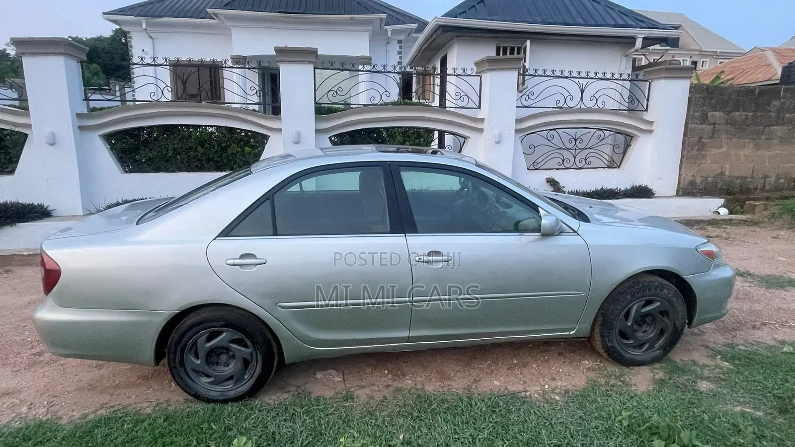 Toyota Camry 2002 Silver