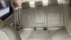 Volkswagen Passat 2013 White