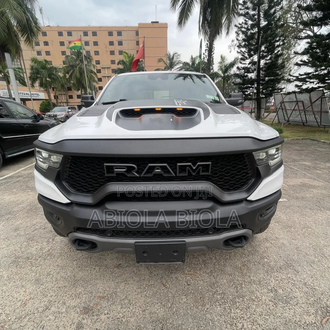 Dodge RAM 2025 White