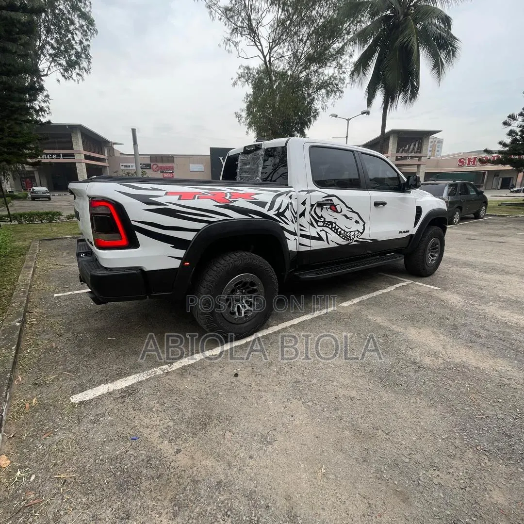 Dodge RAM 2025 White