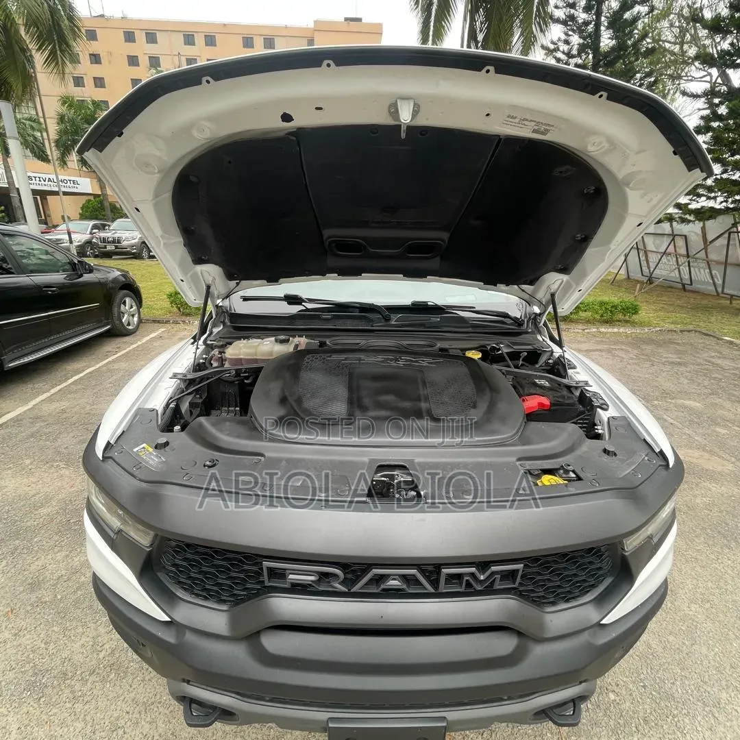 Dodge RAM 2025 White