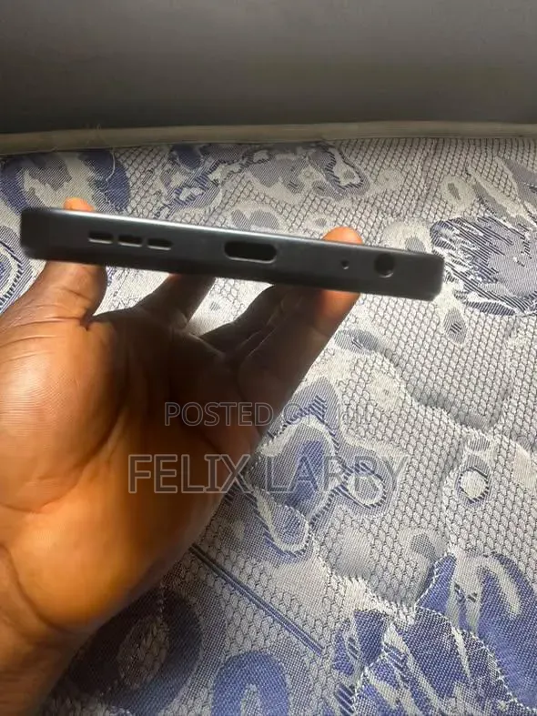 Tecno Spark 40 128 GB Black