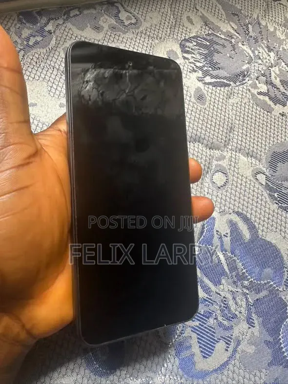 Tecno Spark 40 128 GB Black