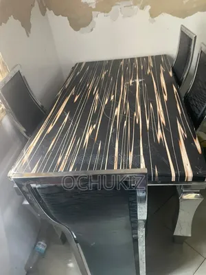 Marble Dining