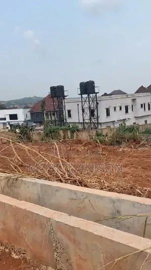 Land for Sale: 500sqm at Heliu Estate Enugu.