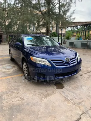 Toyota Camry 2011 Blue