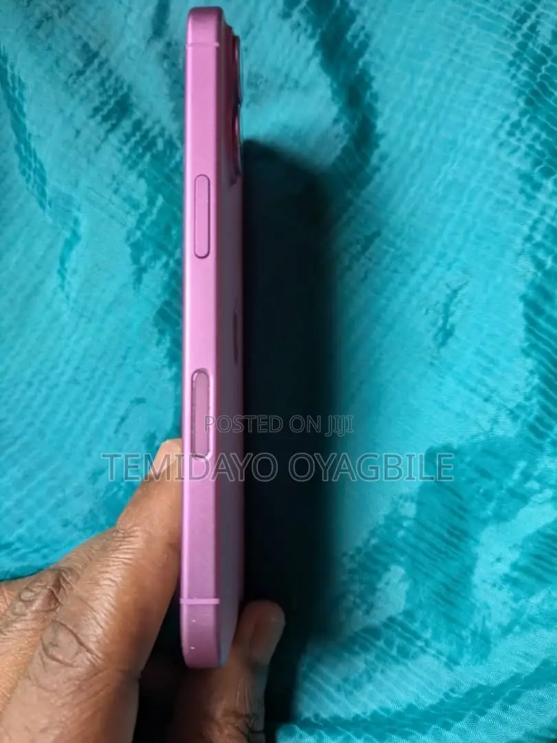 Apple iPhone 16 128 GB Pink