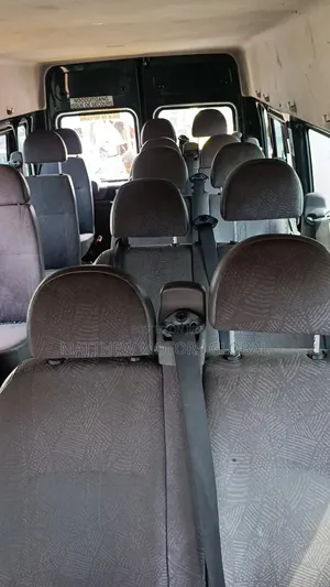 Ford Transit 2005 Green