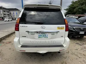 Lexus GX 470 Sport Utility 2005 White