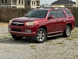 Toyota 4-Runner SR5 2WD 2012 Maroon