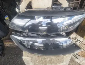Set of Head Light for Volkswagen Audi Q7 2008