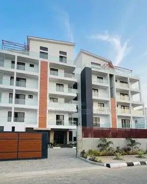 4bdrm Maisonette in MacPherson for sale