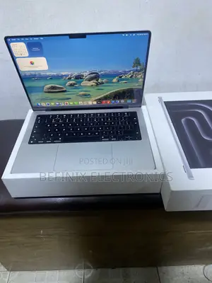 Laptop Apple MacBook Pro 2024 M4 Pro 24GB Apple M4 Pro SSD 512GB