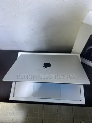 Laptop Apple MacBook Pro 2024 M4 Pro 24GB Apple M4 Pro SSD 512GB
